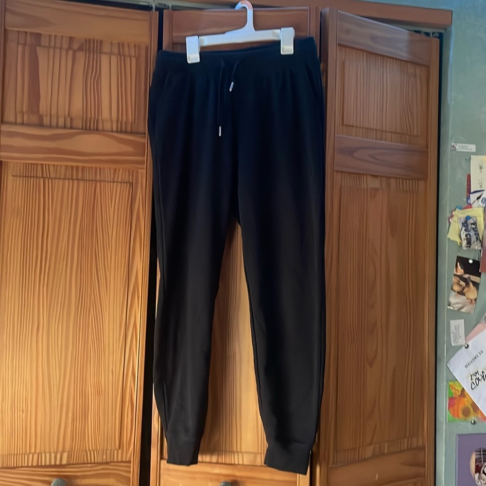 Old navy black jogger sweatpants